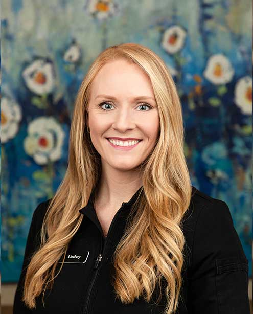 Lindsey-Garrett-–-Damon-R-Johnson-DDS-Dental-Excellence Lindsey Garrett – Hygienist - Damon R Johnson DDS Dental Excellence